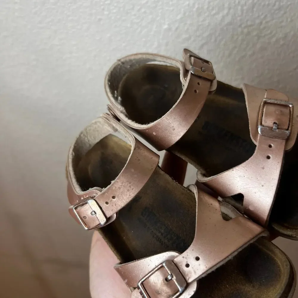 Birkenstock Rio sandals in rose gold and white sole 25 / C7
